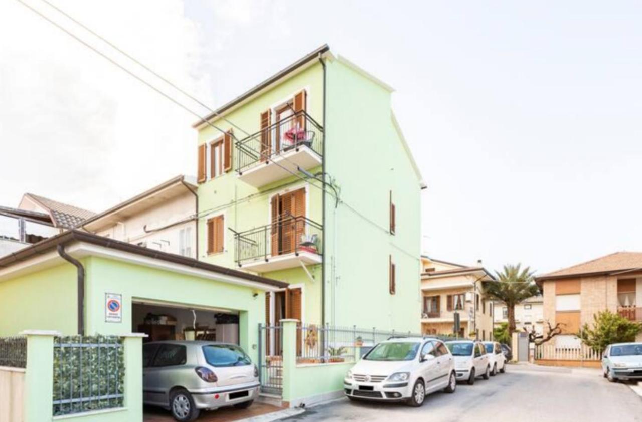 Apartamento Casa Lilly Porto SantʼElpidio